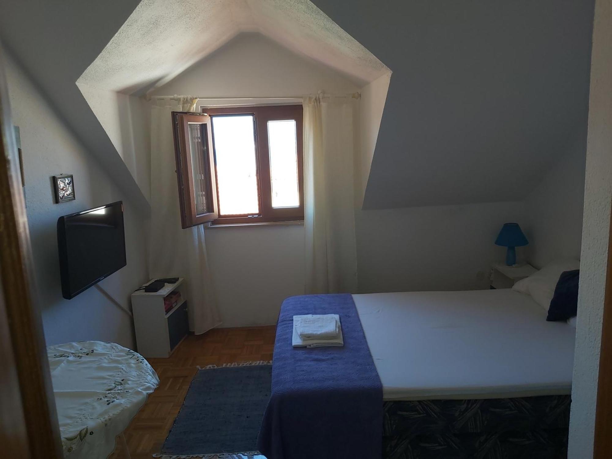 Vila Dora Supetar Daire Oda fotoğraf