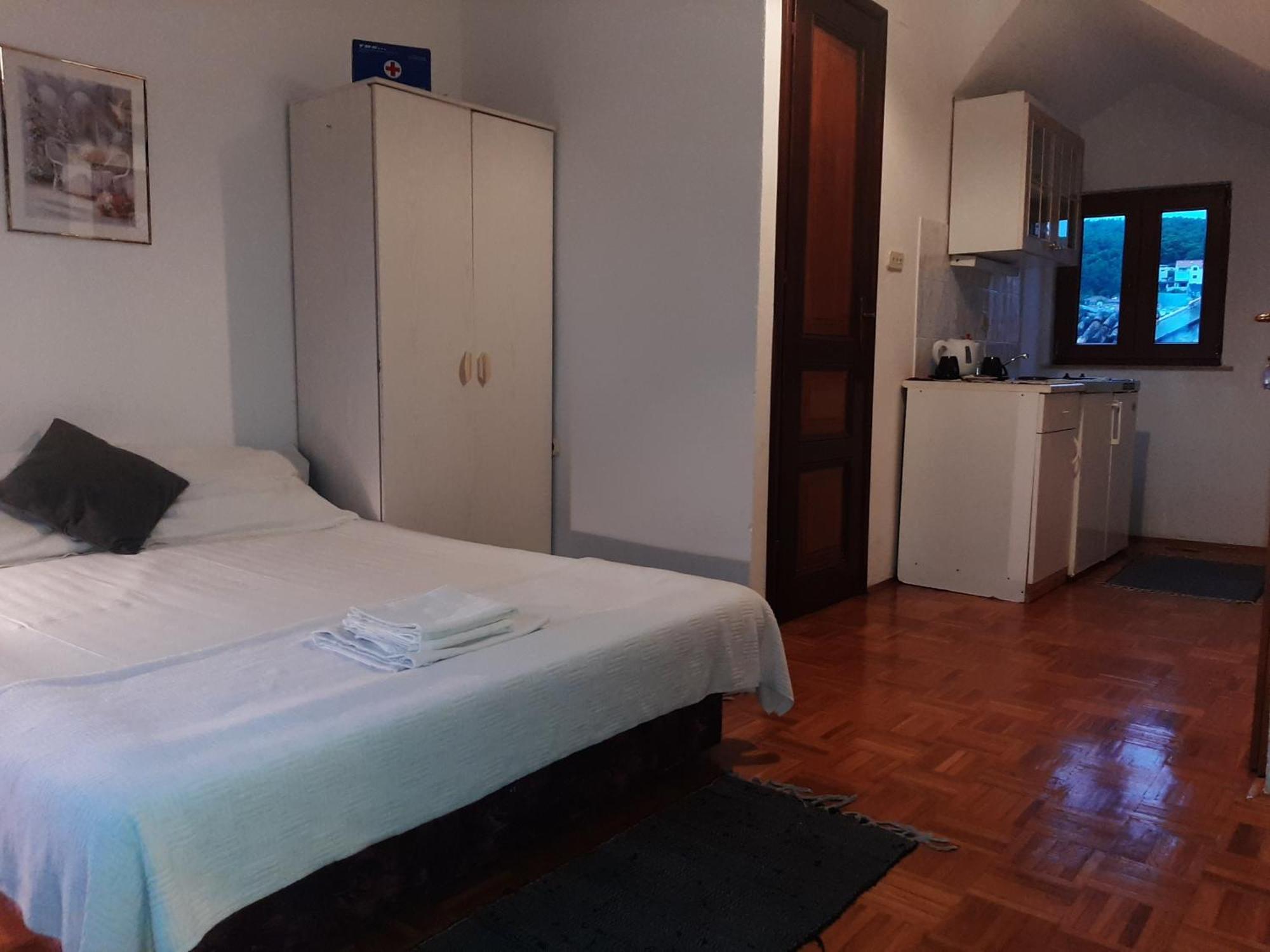 Vila Dora Supetar Daire Oda fotoğraf